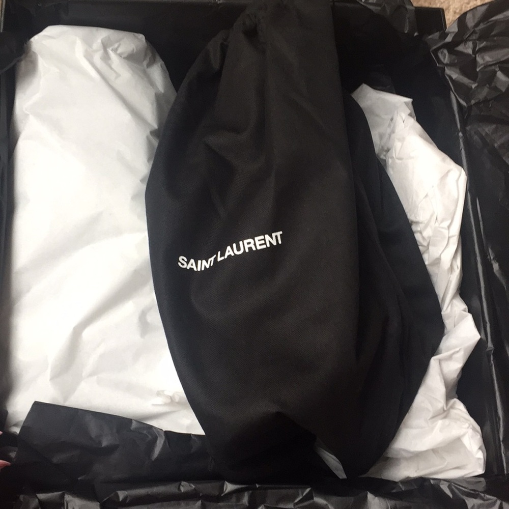 Yves Saint Laurent Cassandra Ankle strap sandals - Picture 4 of 6